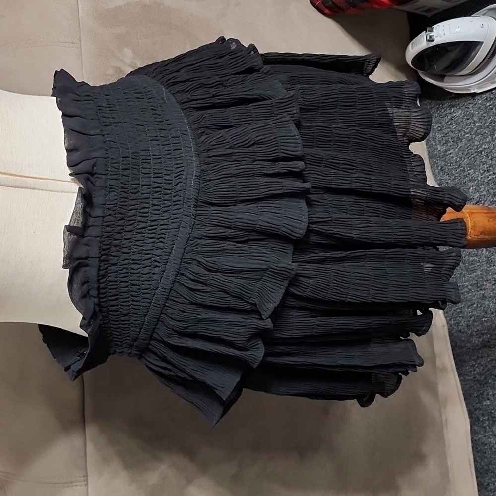 ☀️Forever 21 BLACK Woven Mini Skirt - Picture 7 of 10
